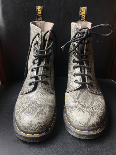 Martens boots size - , grey