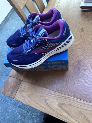 Brooks adrenaline gts22 - adrenaline, uk7.5