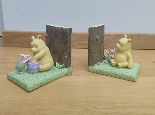 Winnie the pooh bookends - winnie,
