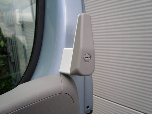 Milenco van internal - cab, door