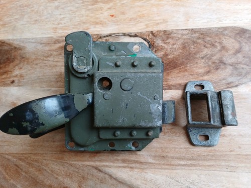 Rear tailgate door lock - tailgate, for