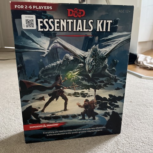 Dungeons dragons essentials - &,