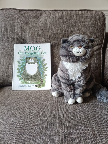 Mog judith kerr story - mog,