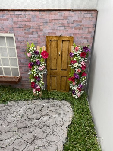 Dolls house garden - dolls,