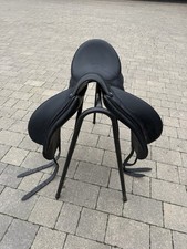 Devoucoux Dressage Saddle With