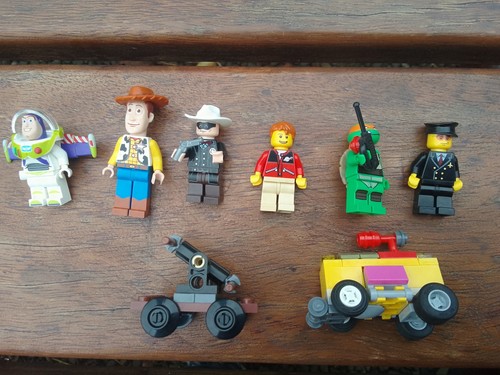 Lego minifigures bundle - lego,