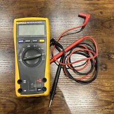 Fluke 175 Handheld Digital
