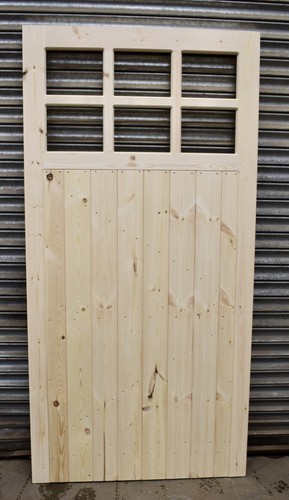 Wooden side garage - side, door