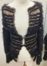 Stunning Elisa Cavaletti