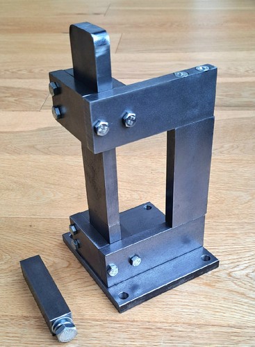 Blacksmith guillotine tool - blacksmith,