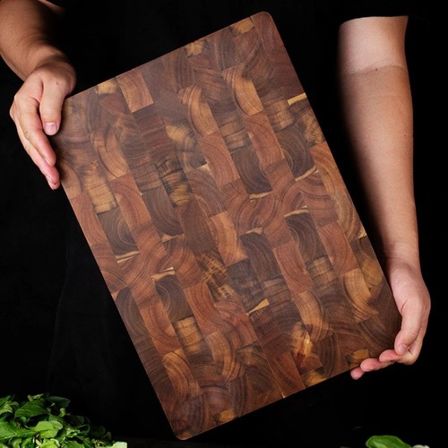 Large cutting board acacia - cutting,