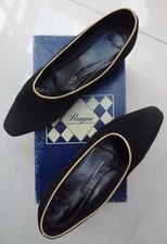 RAYNE of London Vintage black suede gold contrast pumps court shoes fit UK5 Vgc