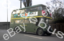 Bus Negative & Copyright LONDON COUNTRY JXN 9 [RT 981]