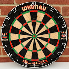 WINMAU Blade 4 Dartboard - BDO
