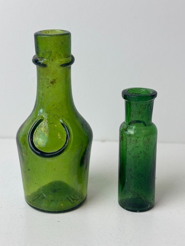 Small vintage antique - x,