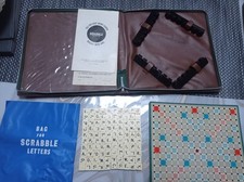 Travel Scrabble De luxe Vintage Made in England with Travel Case Spears Deluxe