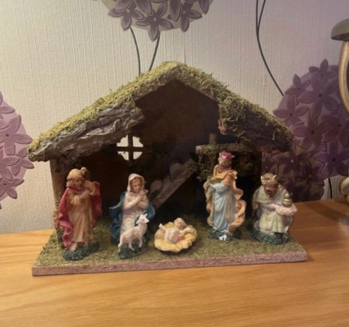 Vintage nativity set wooden - set,