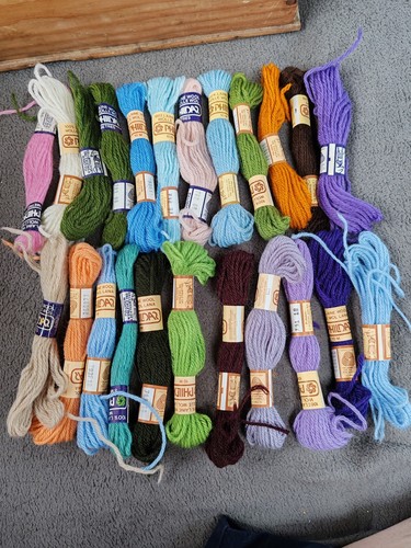 Bundle mixed coloured - of,