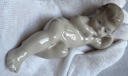 1981 retired lladro porcelain - 1981,