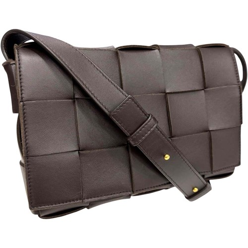 Bottega veneta cassette - bottega,