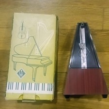 Boxed Wittner Metronome 812K
