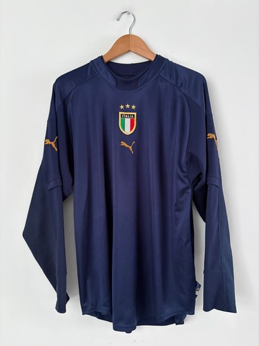Italy 2004 goalkeeper - italy,