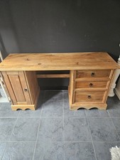 Corona Straight Computer Desk