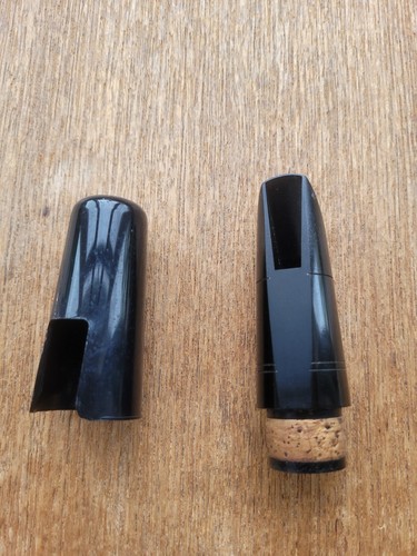 Yamaha plastic clarinet - 6c,
