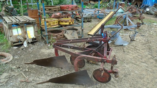 Ransomes robin plough - ransomes, 2