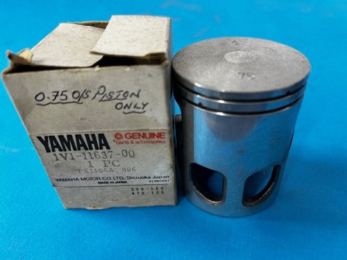 Yamaha 100 piston only - 100,