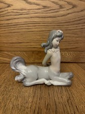 Lladro 5320, Demure Centaur
