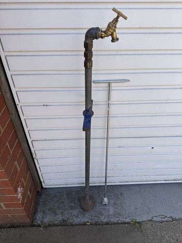 Hydrant stand pipe key - &,