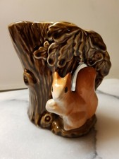 Sylvac Woodland Vase With