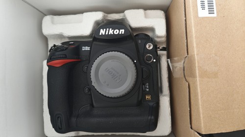 Nikon d3x camera shutter - camera,