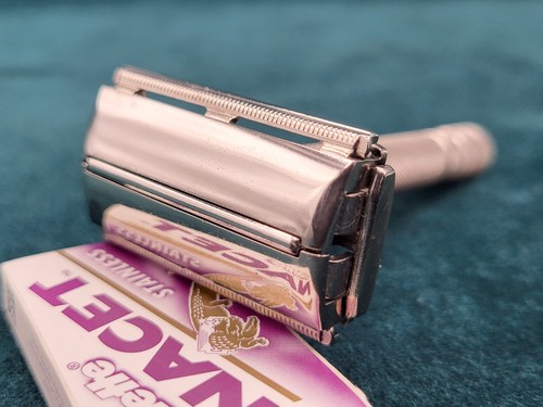 Gillette super speed - super, (1953)