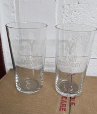 2 York Brewery Pint Glasses 20oz  Brand New Pub Man Cave Home Bar 