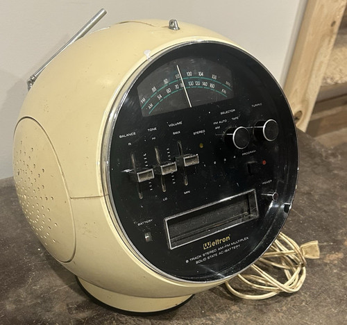 Weltron model 2001 track - 2001, 8-track
