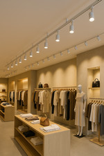 Single Circuit Track Light