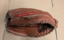 Wilson Autograph Model A2260