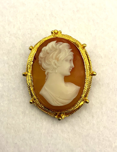 Hollywood large cameo - large, brooch