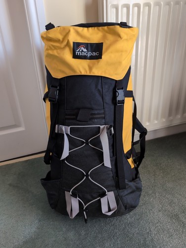 Macpac rare pursuit rucksack - pursuit,