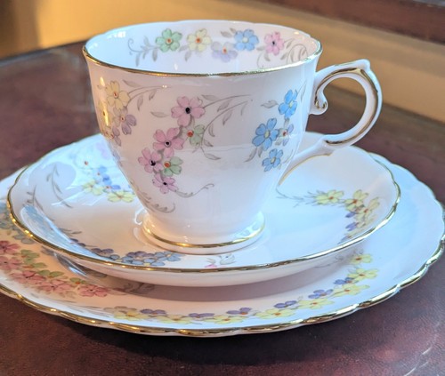 Vintage hand painted tuscan - hand,