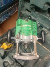 Hitachi M12VE Variable Speed