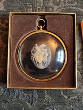 Roman Chariot in Cameo from the miniature world of Peter Bates, vintage 