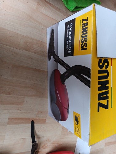 Zanussi compac vacuum - ii,