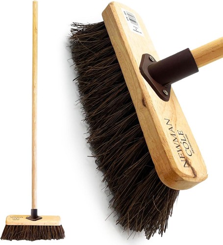 Yard broom 10in stiff - stiff, bassine