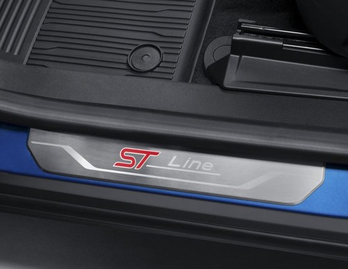 Genuine ford puma door scuff - puma,
