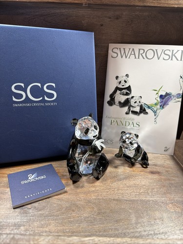 Swarovski crystal society - crystal,