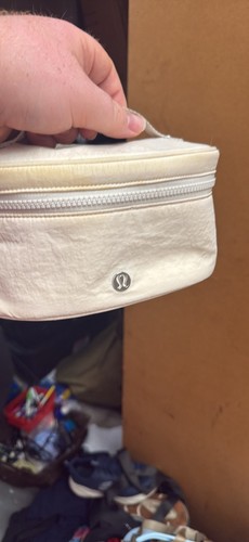Lululemon make case - make, bag