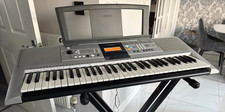 Yamaha PSR-E323 61 Key